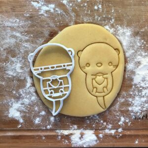 Black Sea Otter Cookie Cutter Otterly Cute Happy Otters Biscuit Marine Mammal Baking Tool Kids Party Ideas DIY Wedding Favors Gift Present for Home Baking and Creative Treats