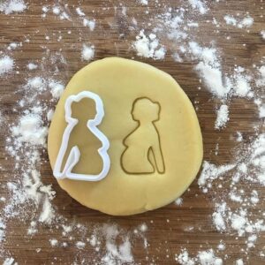 Black Pregnant Woman Cookie Cutter Baby Shower Favor Mini Biscuit Cutter for Baking Fondant Dough Polymer Clay Jewelry Making Earring Cutter Gift for Expecting Mother