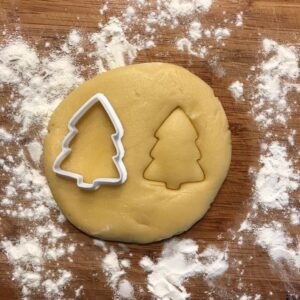 Black Christmas Tree Cookie Cutter for Christmas and Xmas Cookies Fondant Clay Jewelry and Earring Cutter DIY Holiday Baking Christmas Decor Gift Treats