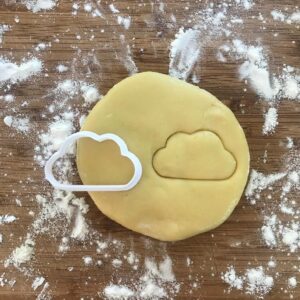 Black Cloud Cookie Cutter Mini Biscuit Cutter for Baking Fondant Dough Polymer Clay Jewelry Making Earring Cutter Birthday Party Favor Cookie Mold Craft Tool