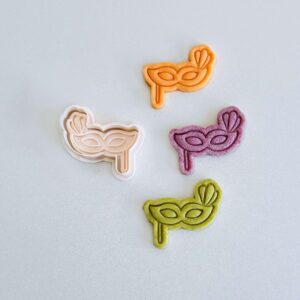 Black Mardi Gras Mask Cookie Cutter Masquerade Mask Cutter Stamp Set Black New Year Party Fondant Molds for Baking Party Themed Cookies Pastry Dough Candy Baking Accessory Kitchen Cooki