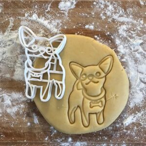 Black Chihuahua Face Cookie Cutter Dog Biscuit Shape Gift Idea for Chihuahua Lovers Baking Cookies Fondant Polymer Clay Cutter for Handmade Crafts Dog Mom Gifts and Party Favors