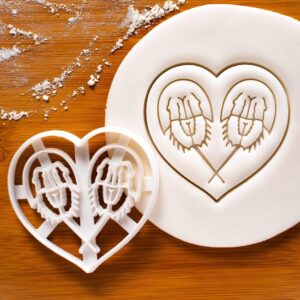 Horseshoe Crab Love Cookie Cutter India Cookie Nautical Ocean Theme Biscuit Mold for Summer Beach Party Coastal Celebration Sea Animal Baking Tool for Treats or Fondant (ONLY Love)