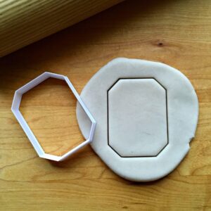 Varsity Letter/Number O Cookie Cutter Cookie - Suitable Size - Choose Standard or Dishwasher Safe - Made in India - Ideal for Baking, Crafting & Decorating - High-Quality Letter/Number