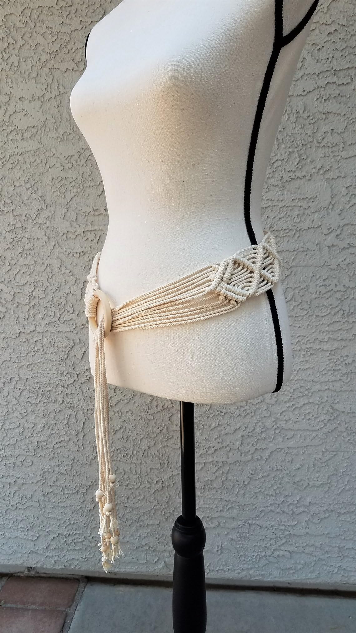 White Casual Macrame Boho Rope Waist Cord Belt, 1 pcs, Suitable For Travel Party - Girls Braided Ring Decoration - Image 2