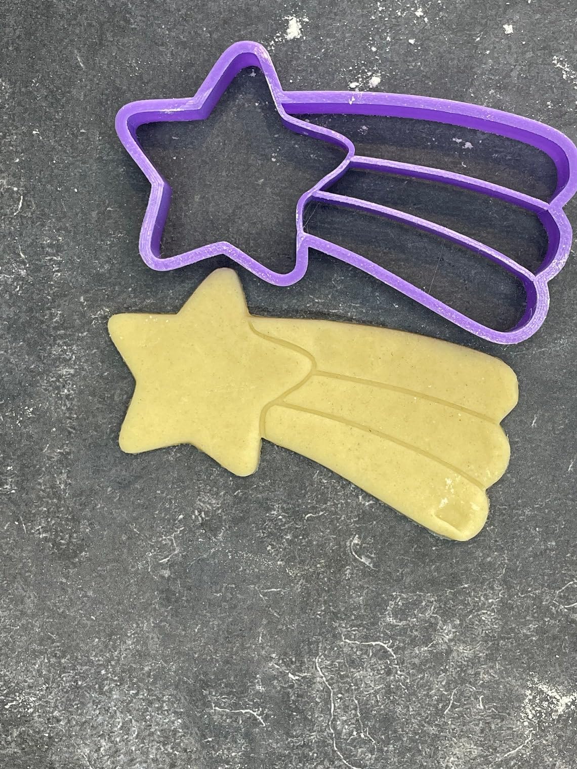 Shooting Star Shaped Cookie Cutter for Making Homemade Shortbread Biscuits Pastry Sugar Paste Fondant Cake Decorations Ideal for Celestial Themed Baking Birthdays Celebrations - Image 3