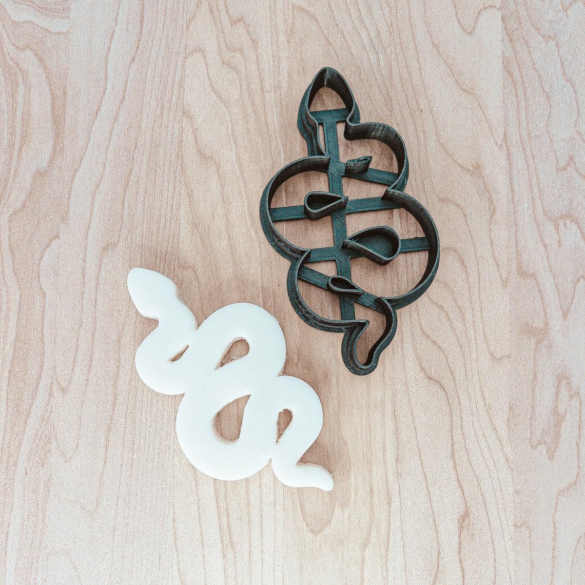 Snake Serpent Reptile Cookie Cutter Cookie for Fondant, Clay, Dough DIY Wild Animal Theme Baking, Jungle Party Crafts, Reptile Lover Gift Projects Made in India - Image 4