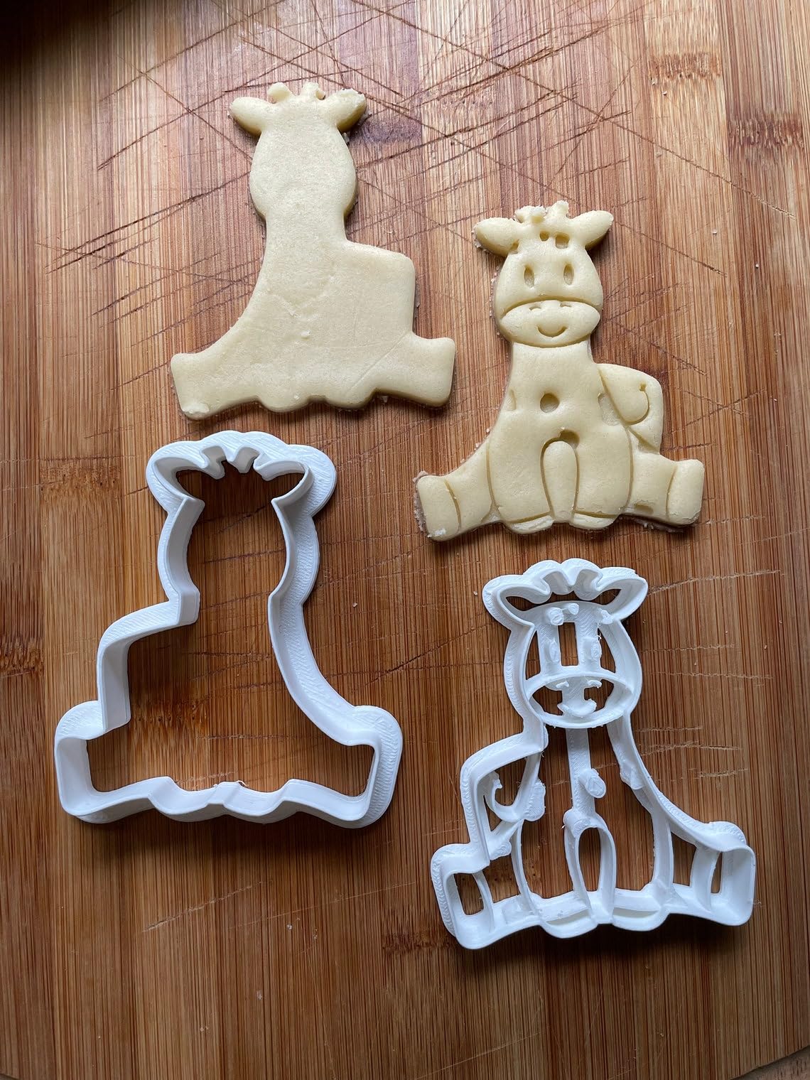 Set of 2 Baby Giraffe Cookie Cutters Suitable Size, Choose Standard or Dishwasher Safe Made in India, Cookie Material - Image 2