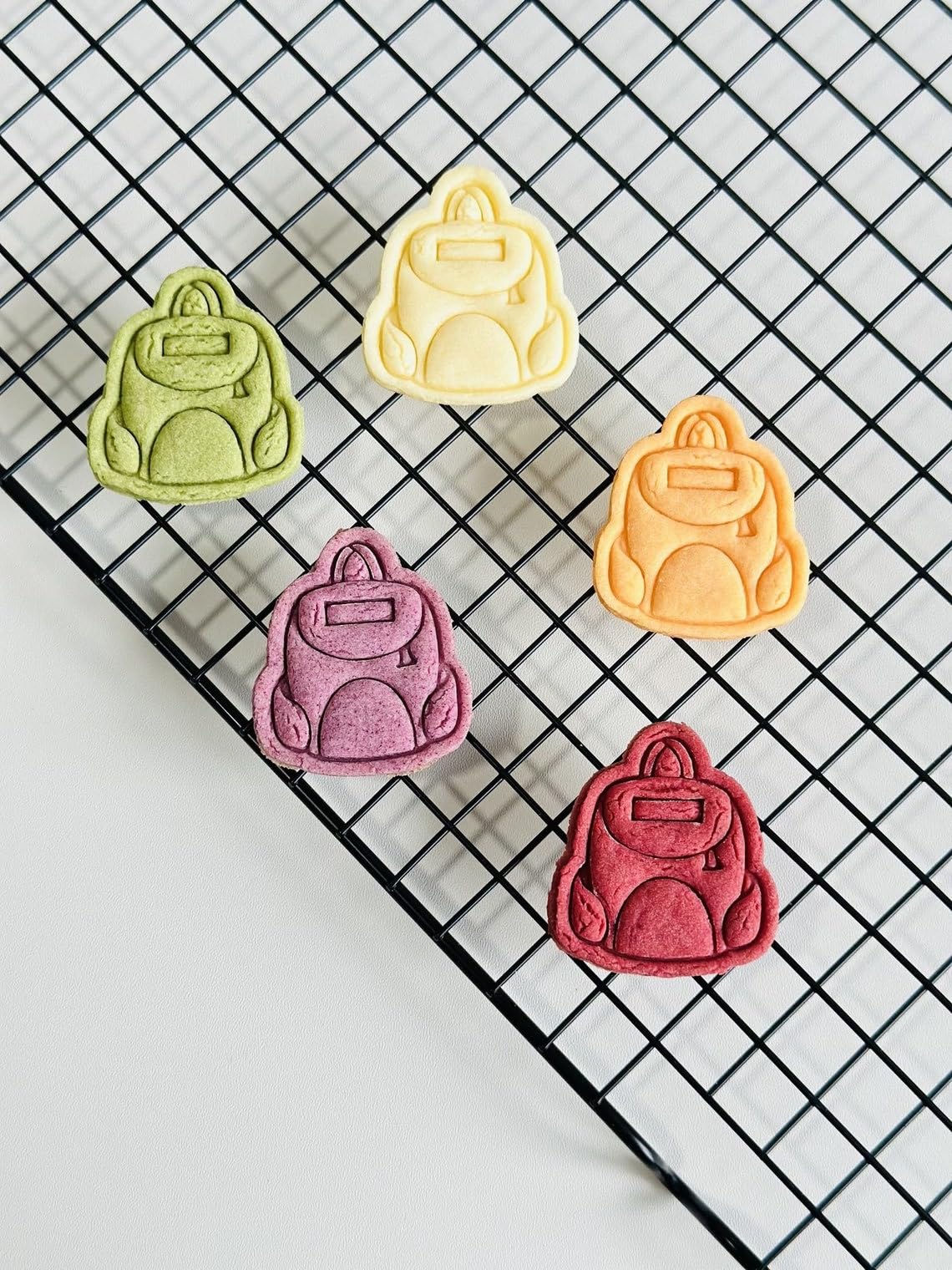 Black School Backpack Cookie Cutter Chubby Backpack Cookie Cutter Stamp Set Back to School Shape Baking Tool for Cookies Fondant Cake Decorating Classroom Party Treats - Image 7