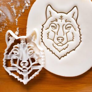 Wolf Face Cookie Cutter | Ideal for Animal-Themed Treats | Perfect for Howling Wolf, Werewolf, and Arctic Wolf Designs | Durable Cookie for Cookies and Fondant(ONLY FACE)