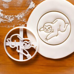 Crawling Sloth Cookie Cutter | Adorable Jungle-Themed Animal Shape for Birthday Party Treats, Fun Baking & Fondant Molds, Perfect for Kids and Animal Lovers (ONLY CRAWLING SLOTH)