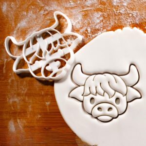Cute Highland Cow Face Cookie Cutter - Essential for Farm Animal and Scottish Highlands-Themed Baking! (Only Face)