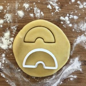Black Rainbow Arch Cookie Cutter Half Circle Shape for Baking Polymer Clay Earrings Jewelry Making Fondant Crafts DIY Party Favors Cake Decorating Kitchen Tool Supplies