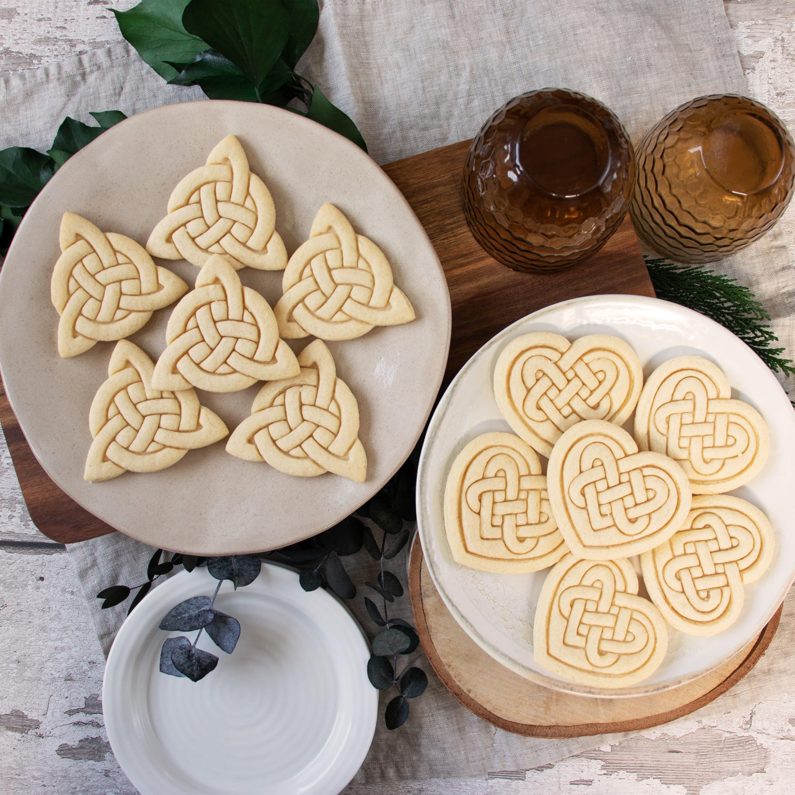 Triquetra Celtic Knot Cookie Cutter | Create Unique Icovellavna Biscuit Designs | Insular Art Pattern Cutters for Baking, Celtic-Themed Cookies, and Traditional Irish Treats (ONLY TRIQUETRA) - Image 5